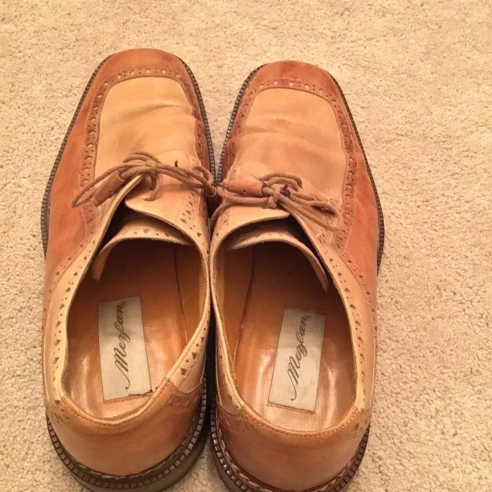 Mezlan Costa Two-Tone Wingtip Oxford